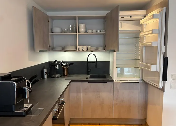 Apartment Modernes In Festungsnaehe *